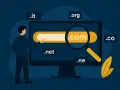 Un uomo cerca su un monitor con una lente d'ingrandimento per capire come trovare il dominio perfetto, tra opzioni come .com, .it, .org, .net, .co e .ne.
