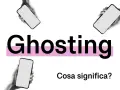 Il ghosting è una forma di violenza psicologica che lascia senza parole. Mani con smartphone circondano la parola "Ghosting".