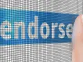 Dito, un dito preme il pulsante "Endorse", che significa approvare o sostenere qualcosa.