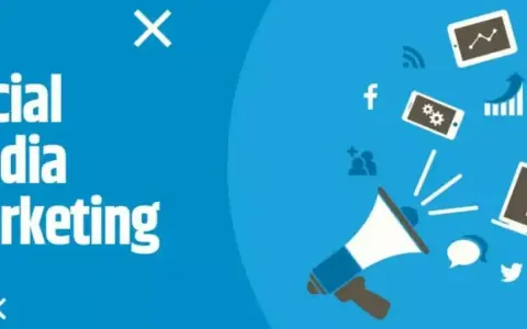 Un megafono diffonde icone di social media, dispositivi e grafici. Scopri cosa fa il social media marketing per la tua attività.