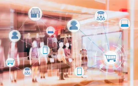 Icone di un negozio, carrello, cuffie e dispositivi connessi in una vetrina, che illustrano il retail significato.