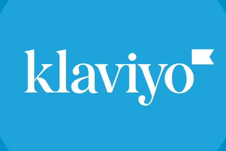 Logo Klaviyo, una piattaforma per l'email marketing. Scopri Klaviyo cos'è e come può aiutarti a far crescere il tuo business.