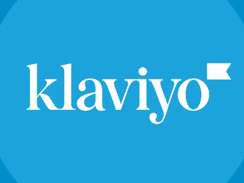 Logo Klaviyo, una piattaforma per l'email marketing. Scopri Klaviyo cos'è e come può aiutarti a far crescere il tuo business.